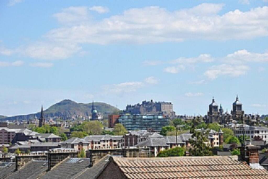 Sunny House With Views To Edinburgh Skyline Villa Eksteriør billede